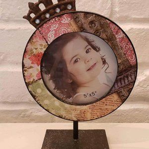 Crowned Picture Frame